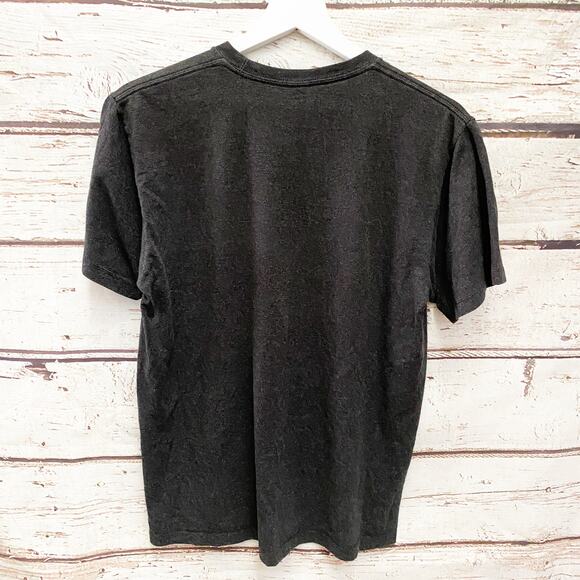 NINTENDO ENTERTAINMENT SYSTEM Controller Shirt Sz M - Picture 5 of 5